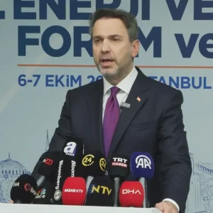Bakan Bayraktar Akkuyuda hedefimiz 2026 yilinda ilk reaktoru devreye almak