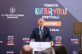 Bakan Ersoy 2026da 50 sehir festivallere ev sahipligi yapacak