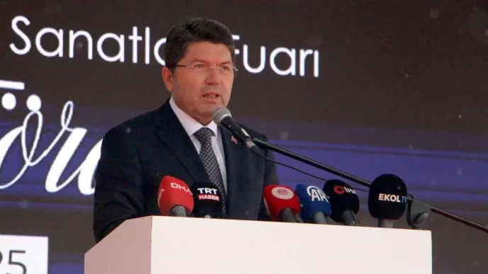 Bakan Tunc Alikoydugunuz insan haklari savunucularini serbest birakmaniz gerekir
