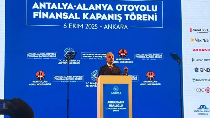 Bakan Uraloglu Antalya Alanya Otoyolu modern muhendisligin orneklerinden biri olacak