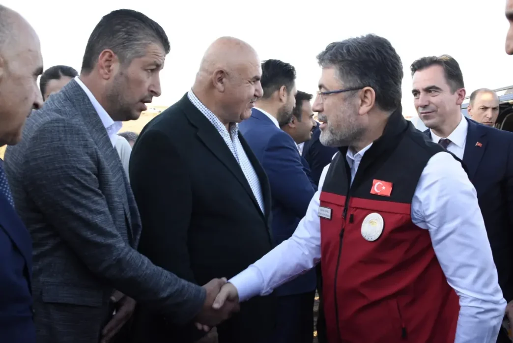Bakan Yumakli Tuketicilerimizin uygun fiyata urun almasini engelleyecek butun hareketlere