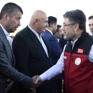 Bakan Yumakli Tuketicilerimizin uygun fiyata urun almasini engelleyecek butun hareketlere