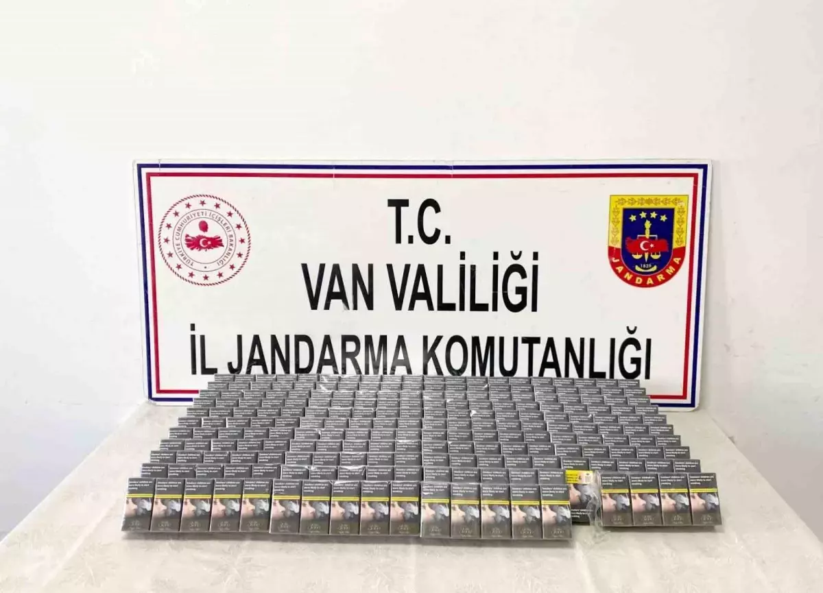 Baskalede 1470 Paket Kacak Sigara Ele Gecirildi