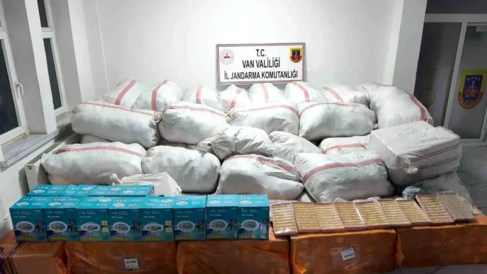 Baskalede 46 Milyon TL Degerinde Kacak Esya Ele Gecirildi