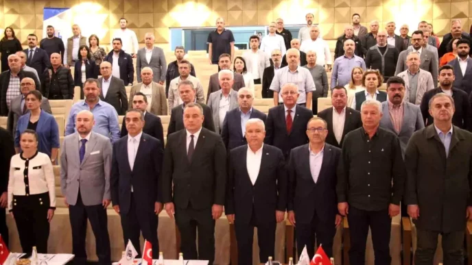 Baskan Condur Turkiye dunya zeytinyagi uretiminde ikinci sirada yer aliyor