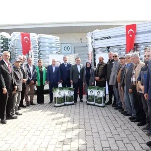 Bilecikte 901 Ciftciye 508 Ton Bugday Tohumu Dagitildi
