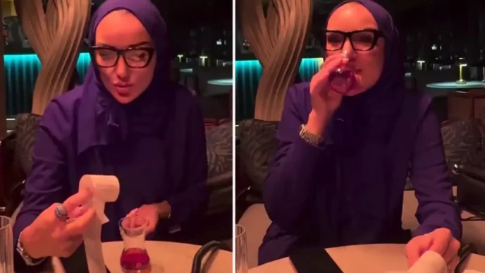 Bir çaya o kadar para verince, kalanları yanında götürdü 7 Bir caya o kadar para verince kalanlari yaninda goturdu