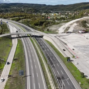 Bolu Dagi Tunelinde Kaplama Calismalari Nedeniyle Trafik Kapatilacak
