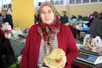 Boluda Kanlica Mantarina Buyuk Ilgi Kilosu 400 Lira
