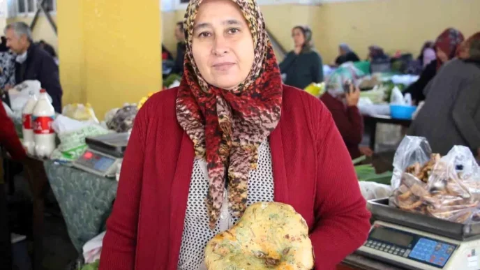 Boluda Kanlica Mantarina Buyuk Ilgi Kilosu 400 Lira