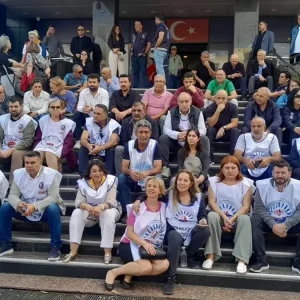 Buca Belediyesinde Memurlar 5 Aydir Maaslarini Alamiyor