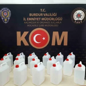 Burdurda Kacakcilik Operasyonlarinda Binlerce Paket Makaron ve Sahte Alkol Ele