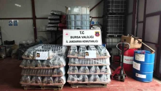 Bursada Kacak Motor Yagi Uretimi Baskinla Ele Gecirildi