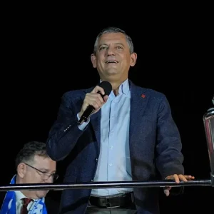 CHP Genel Baskani Ozgur Ozel Istanbulda Miting Duzenledi