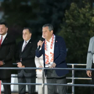 CHP Lideri Ozgur Ozel Muhalefete Muhalefet Devrini Geride Biraktik