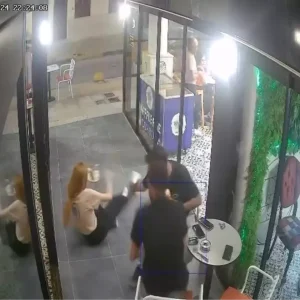 Cam kapi degil Bubi tuzagi Projesini cizen kisi bile daha