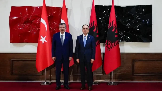 Cevdet Yilmaz Arnavutluk Cumhurbaskani ile Gorustu