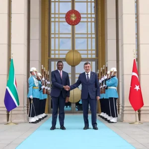 Cevdet Yilmaz Guney Afrika ile 5 milyar dolar hedefimize kisa