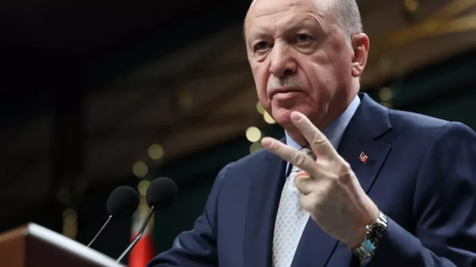 Cumhurbaskani Erdogan Batiyi takip eden degil Batinin giptayla izledigi bir