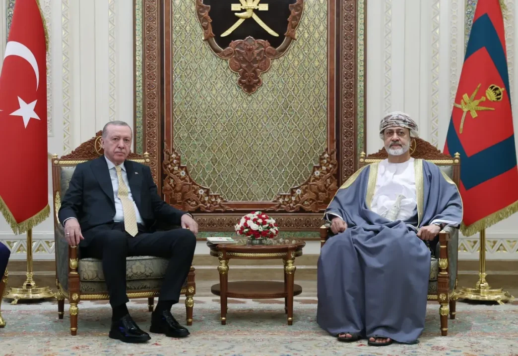 Cumhurbaskani Erdogan Umman Sultani Heysem bin Tarik ile gorustu