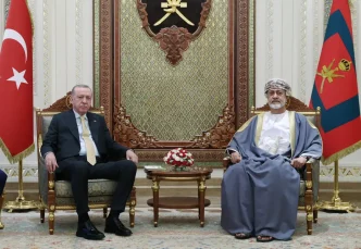 Cumhurbaskani Erdogan Umman Sultani Heysem bin Tarik ile gorustu