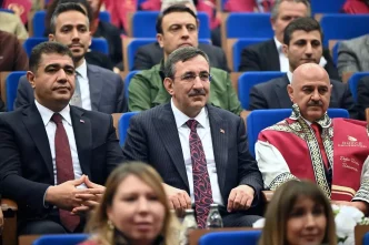 Cumhurbaskani Yardimcisi Yilmaza Duzce Universitesinde fahri profesorluk unvani verildi
