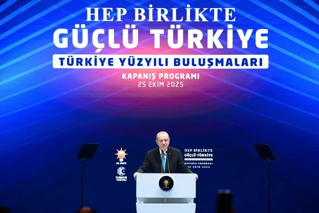 Cumhurbaşkanı ve AK Parti Genel Başkanı Erdoğan, Türkiye Yüzyılı Buluşmaları Kapanış Programı'nda konuştu: (3) 2 Cumhurbaskani ve AK Parti Genel Baskani Erdogan Turkiye Yuzyili Bulusmalari