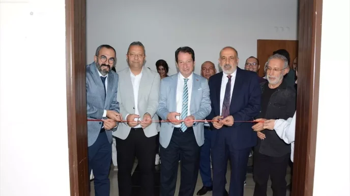 Dicle Universitesinde Yenilenen Bilgisayar Laboratuvari Acilisi Yapildi