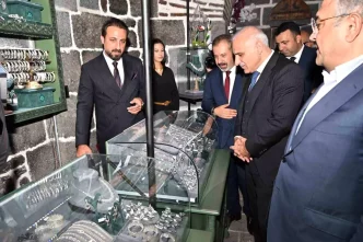 Diyarbakır Hasırevi ve El Sanatları Atölyesi Açıldı 1 Diyarbakir Hasirevi ve El Sanatlari Atolyesi Acildi
