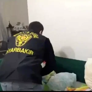 Diyarbakir Merkezli Dolandiricilik Operasyonunda 13 Kisi Yakalandi