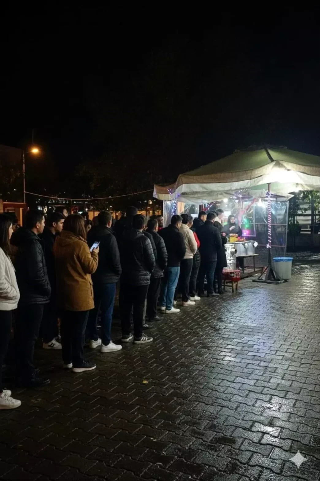 Diyarbakirli Tatlici Glikozsuz Lezzetleriyle Goz Dolduruyor
