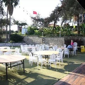 Dugun Salonu Sahibi Calisani Tarafindan Dolandirildigini Iddia Etti