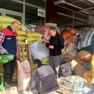 Duzcede Gubre Dagiticilarina DNABarkod Denetimi