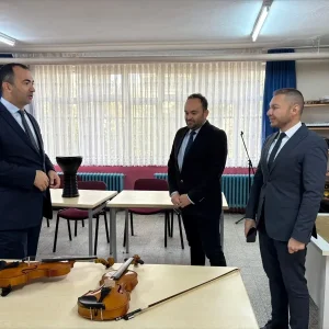 Edirne Milli Egitim Muduru Ferhat Yilmaz Karaagac Ortaokulunu Ziyaret Etti