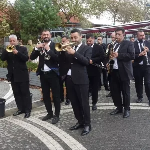 Edremit Zeytinyagi Tadim Festivali Coskuyla Basladi