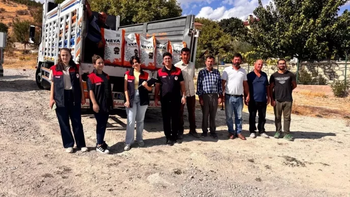 Elazigda Ureticilere Mercimek Tohumu Dagitildi