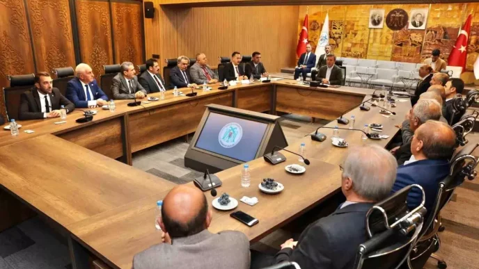 Erzincanda Proje Toplantisi Vali Aydogdu Bilgi Verdi