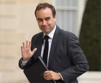 Fransada Yeni Hukumet Kuruldu Haberler