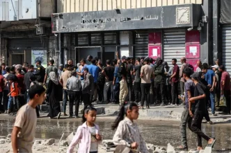 Gazze'de Bankalar Yeniden Faaliyete Geçti, Ancak Nakit Sorunu Devam Ediyor 3 Gazzede Bankalar Yeniden Faaliyete Gecti Ancak Nakit Sorunu Devam Ediyor