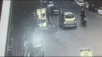 Harac Isteyen Supheli Kiraathaneyi Kursunladi Yakalandi