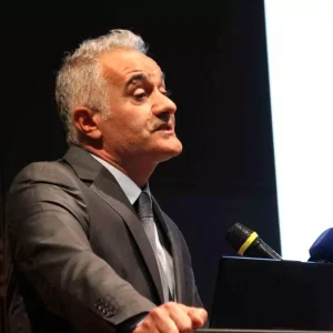 Hitit Universitesinde Idari Tarih Konferansi Duzenlendi
