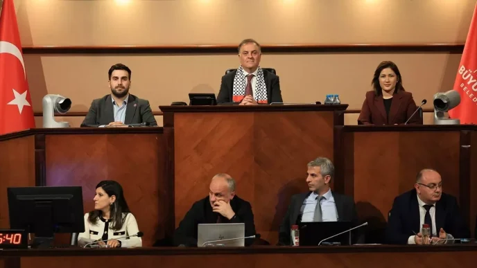 IBB Meclisinde Ulasim ve Kultur Sanat Tarifelerine Zam Gundemi