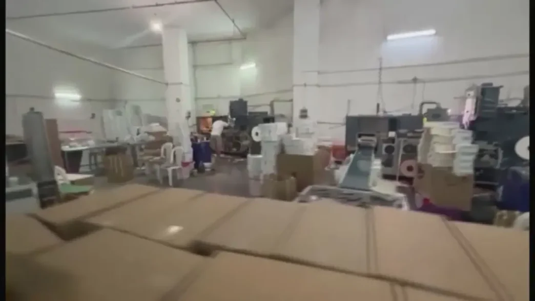 Istanbul ve Bursada Kacak Sigara Operasyonu 13 Gozalti