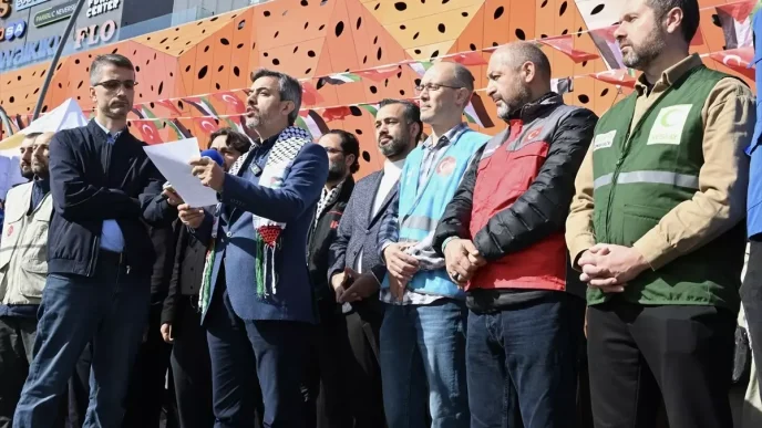 Istanbulda Gazzeye Umut Ol Kampanyasi