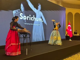 Istanbulda Kore Ulusal Gun resepsiyonu verildi