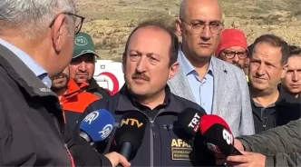 İzmir'de Sel Felaketinde Kaybolan Yaşlı Adamın Cansız Bedeni Bulundu 6 Izmirde Sel Felaketinde Kaybolan Yasli Adamin Cansiz Bedeni Bulundu