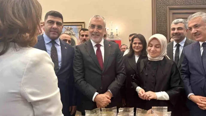 Kadin Istihdaminda Tarihi Basari 1 Milyon 634 Bin Kadin Ise