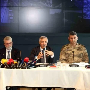 Kahramanmarasta Deprem Sonrasi Toparlanma Sureci Ivme Kazaniyor