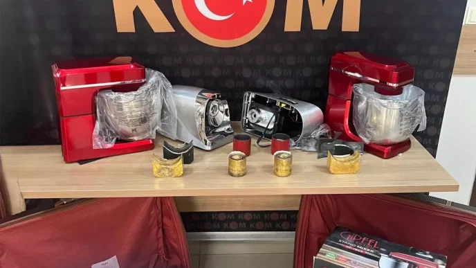 Kapadokya Havalimaninda 61 Kilo Kacak Altin Ele Gecirildi