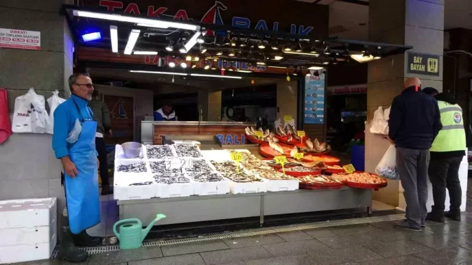 Karadenizde Hamsi Bollugu ve Uygun Fiyatlar